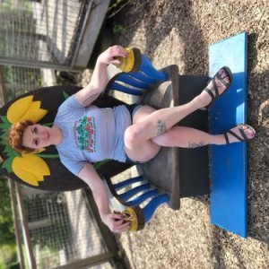 MrsKGreenthumb MrsKGreenthumb